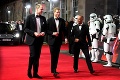 William a Harry sa objavili na premiére Star Wars: Zahrali si vo filme?! Veľavravná odpoveď režiséra...