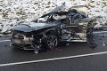 Hrôzostrašná nehoda pri Ružomberku: Auto so štvorčlennou rodinou zdemoloval kamión!