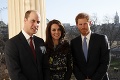 Je to oficiálne! Princ Harry oznámil zásnuby: S americkou herečkou už majú termín svadby!