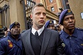Odkaz Oscara Pistoriusa z väzenia: Prosí rodinu Steenkampovú o odpustenie
