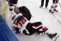 Chvíle hrôzy v Madison Square Garden: Obranca Ottawy ležal na ľade v bezvedomí