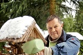 Prírodovedec Miroslav radí, ako pomôcť operencom: Takto prežijú vtáčiky aj počas tuhých mrazov!