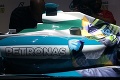 Veľkorysá úcta od Hamiltona: Senna na Mercedese!