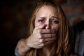 Zarážajúca správa z Nemecka: Väzeň mal znásilniť manželku počas návštevy s deťmi