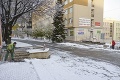 Na Slovensko prišla zima: Sledujte tie fotky zo zasneženého mesta!