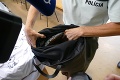 Bizarné praktiky pri krádežiach v Trenčíne: Prefíkaným spôsobom sa ženám podarilo potiahnuť 100 vecí