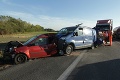 Nehoda pri diaľnici D2 neďaleko Bratislavy: Medzi zranenými je aj dieťa