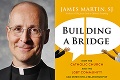 Kňaz dostal stopku od katolíckej cirkvi: James Martin chce pomáhať homosexuálom