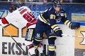 Hokejista Filip Lešťan sa vo švédskej lige opäť pobil: Najskôr dostal pár rán, potom zhodil rukavice