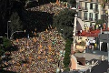 Stovky tisícok občanov vyšli do ulíc Barcelony: Demonštrujú za nezávislosť Katalánska