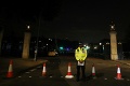 Útok pred Buckinghamským palácom: Polícia zatkla ďalšieho muža