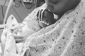 Žena porodila dieťa v aute cestou do nemocnice: Fotka bábätka obletela internet!