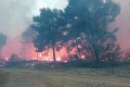 Požiare v obľúbenom Chorvátsku sa ešte nepodarilo uhasiť: Hasičom sťažujú práce aj silné vetry