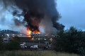 Hrozné zábery požiaru v škótskej tržnici s ovocím: Po ohnivom inferne nasledovali dve ohlušujúce explózie