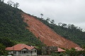 Sierra Leone sa po zosuve pôdy na 7 dní ponorí do štátneho smútku: Stovky obetí budú mať hromadný pohreb