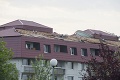 Západ Slovenska zasiahla veterná smršť a silný dážď: V Bratislave vyvrátilo stromy a strhlo strechy!