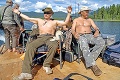 Ruský prezident odhodil tričko a šiel na lov: Pozrite, čo drží v ruke!