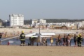 Tragédia na preplnenej pláži: Pri núdzovom pristátí lietadla zahynul muž (†56) a dievčatko (†8)!