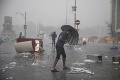 Istanbul zasiahla letná búrka: Okrem záplav a krupobitia došlo aj k výbuchu