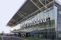 Rozruch na bratislavskom letisku: Lietadlo smerujúce do Londýna sa muselo vrátiť