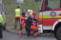 FOTO iba pre silné povahy! V Bratislave nabúral autobus, medzi 15 zranenými sú aj deti