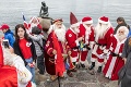 Vianoce v lete! Dánska metropola hostila unikátny zjazd Santa Clausov