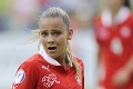 Európsky šampionát vo futbale žien už má svoju miss: V Holandsku očarila táto kráska