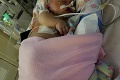 Niekoľkotýždňové bábätko nečakane zomrelo: Za smrť Marianky môže obyčajný bozk