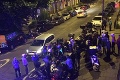 Mladík v Londýne polieval ľudí kyselinou: Polícia ho zadržala
