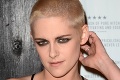 Fanúšikovia Twilightu ostanú zhrození: Herečka Kristen Stewart si vyholila hlavu, tá teda vyzerá!