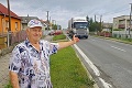 Obyvatelia Dvorianok si konečne vydýchnu: Po rokoch sa zbavíme zemetrasenia z kamiónov!