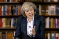 Nová britská premiérka zakročila: Odmietla bodovací imigračný systém