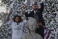 Real vítali v Madride desaťtisíce fanúšikov: Svetelná šou a jasný odkaz na Zlatú loptu