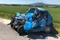 Trnavský kraj: Vodička s autom prešla do protismeru, čelnú zrážku s kamiónom neprežila!