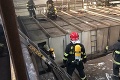 Poplach v Trnave: Horela lakovňa, zasahovali hasiči zo širokého okolia!