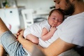 Poslankyňa navrhla zavedenie dvojtýždňovej otcovskej dovolenky: Ako dopadlo hlasovanie?