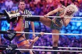 Hviezda wrestlingu Charlotte Flair terčom hekerov: Ukradli a zverejnili jej nahé fotky!