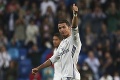 Dámy, zbystrite pozornosť: Polonahý Ronaldo v novej reklame