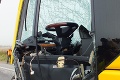 Zrážka autobusu s autom: Vodička VW Ingrid († 44) a jej psík zahynuli, traja sú zranení