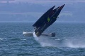 Al Hamel sa druhý raz narodil: Svetový šampionát rýchlych člnov odštartoval desivou haváriou