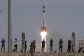 Z Bajkonuru odštartoval Sojuz s dvojčlennou rusko-americkou posádkou: Let potrvá šesť hodín