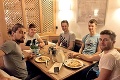 Slovenská družina v nemeckom tíme: Spoznajte krajanov Peťa Sagana v Bora-hansgrohe