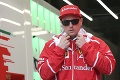 Kimi Räikkönen dostáva stále častejšie tento odkaz: Pustili sa do neho už aj fanúšikovia