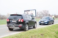 Ďalšia smrteľná nehoda v Bratislave: Spolujazdec († 76) z osobného auta zraneniam podľahol!