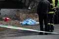 Tragédia v Lučenci: Osobné auto sa zrazilo s autobusom, vodič bol na mieste mŕtvy!