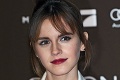 Herečka Emma Watson taká odvážna ešte nebola: Prsia vystavila v plnej kráse!