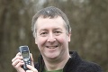 Vojak Dave používa nezničiteľnú Nokiu 3310 už 17 rokov: Legendárny mobil je späť!