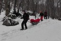Horolezec zletel z ľadopádu, padal 20 metrov: Zraneného ratovali horskí a leteckí záchranári