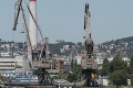 V bratislavskom prístave sa potopila loď: Zabránili hasiči ekologickej havárii?!