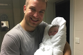 Lukáš Adamec je dvojnásobným otcom: Pozrite sa na to rozkošné bábätko!